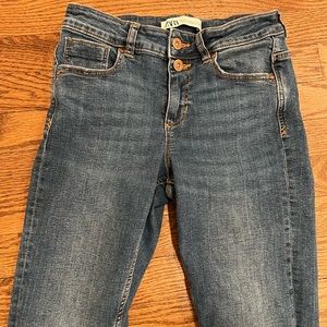 ZARA jeans, High rise, size 4